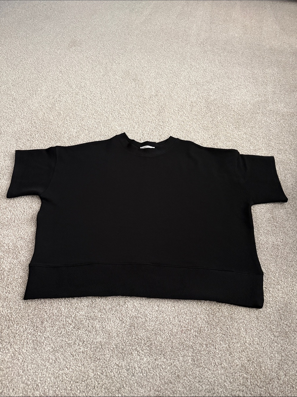 Zenana Outfitters Black Boxy Short-Sleeve Sweatshirt